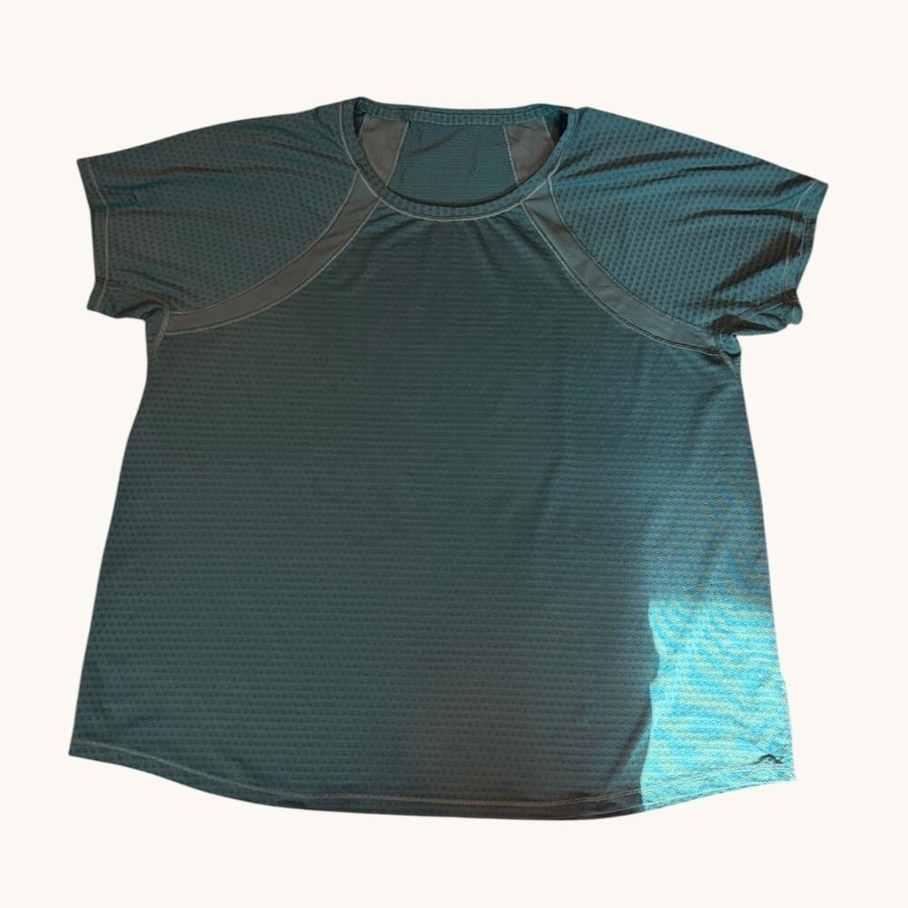 ATHLETA Women's Tee XL Teal Mesh Short Sleeve Training Top Shadow Stripe